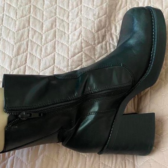 vintage 9&co. black chunky platform boots size 7.5 - Picture 2 of 3